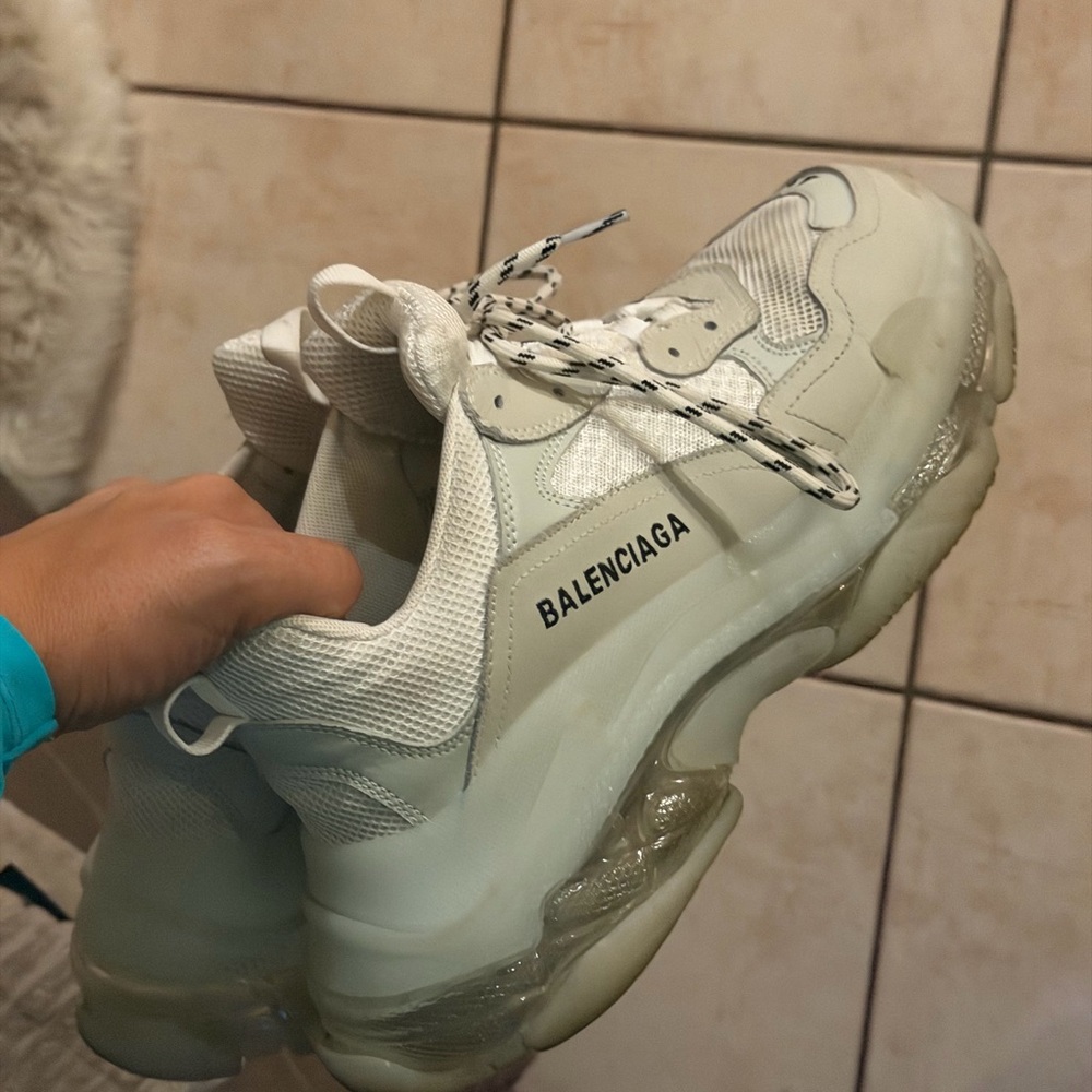 WHITE BALENCIAGA TRIPLE S SIZE EU: 43